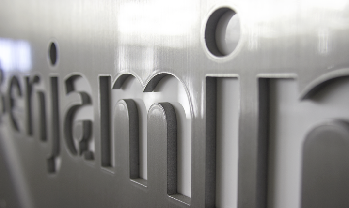 Benjamin Moore 3-Dimensional Signage